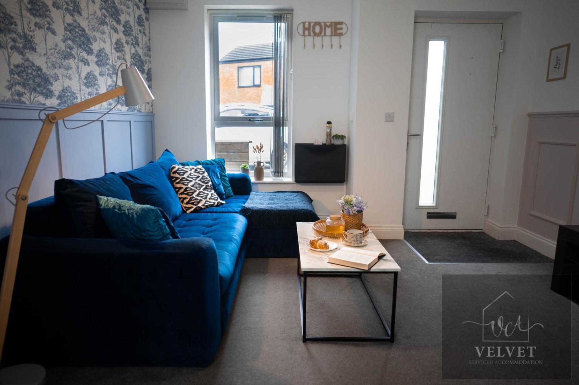 1 Bed House , Free Wifi,Free Parking,Leasure,Business Lägenhet Swansea Exteriör bild